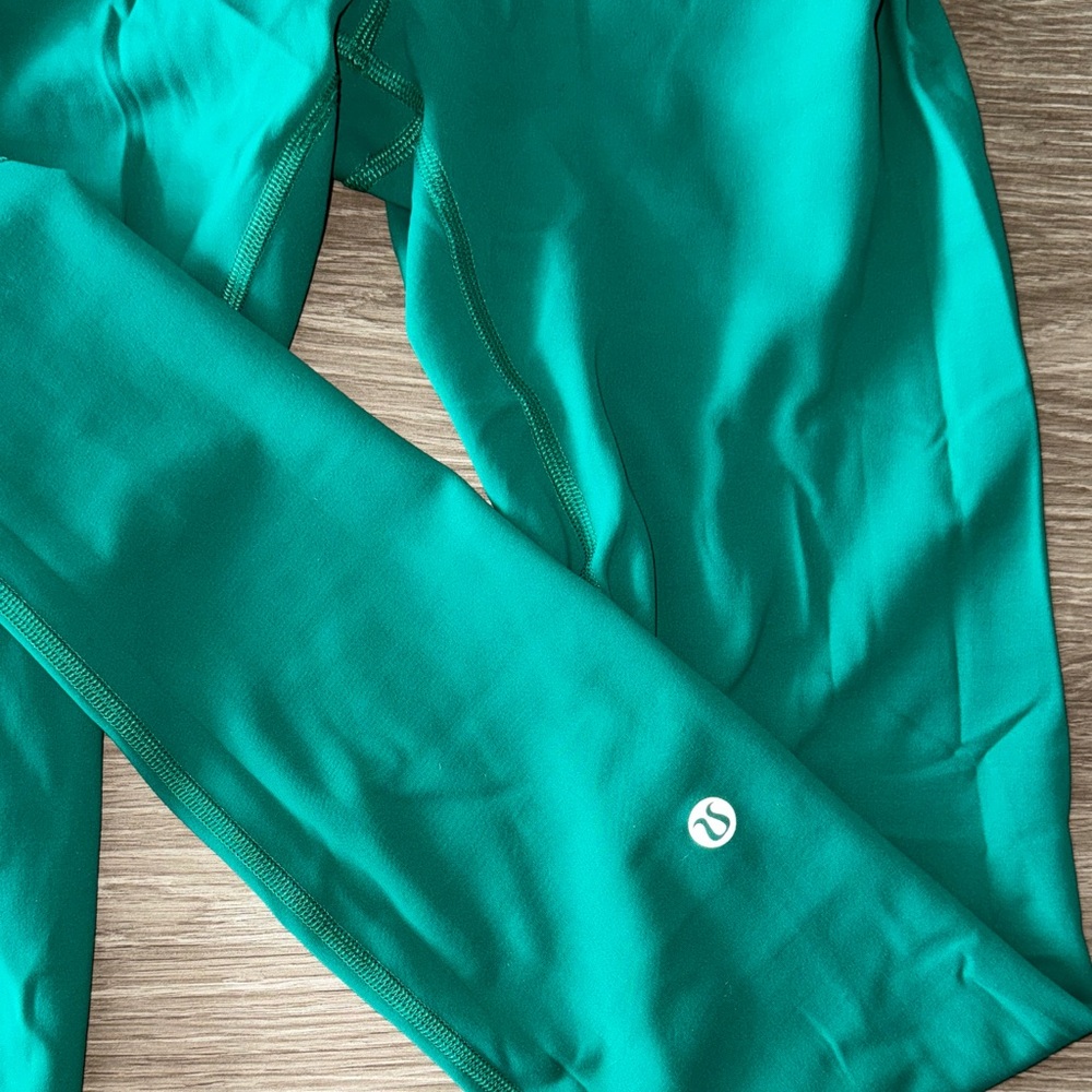 Lululemon Wunder Train High Rise Leggings - Picture 2 of 3